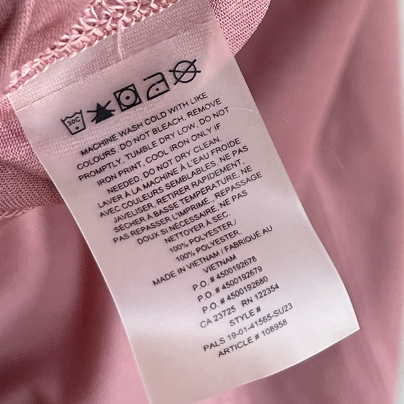 Aritzia TNA Activewear tank top Small - Picture 7 of 10